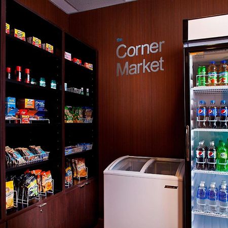 Fairfield Inn & Suites Houston Hobby Airport Екстериор снимка
