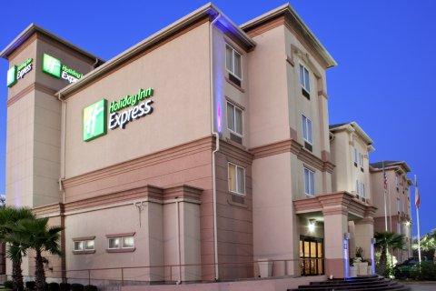 Fairfield Inn & Suites Houston Hobby Airport Екстериор снимка