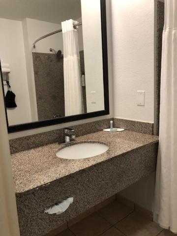 Fairfield Inn & Suites Houston Hobby Airport Екстериор снимка