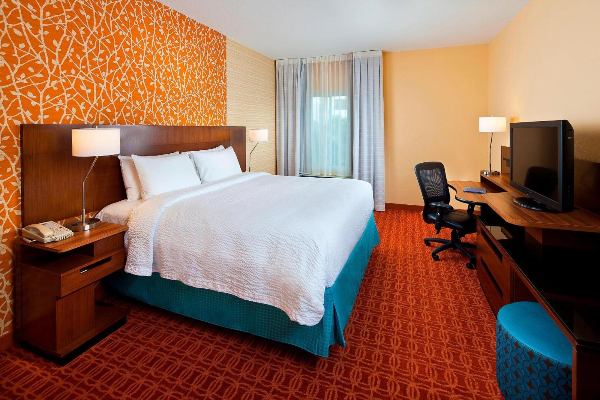 Fairfield Inn & Suites Houston Hobby Airport Екстериор снимка